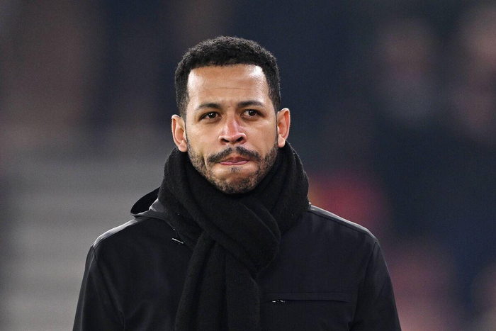 切尔西新帅遇尴尬!曾与夏窗新援爆发冲突,首秀时间敲定|埃梅加|斯特拉斯堡|罗西尼奥|法甲|图卢兹_新浪体育_新浪新闻